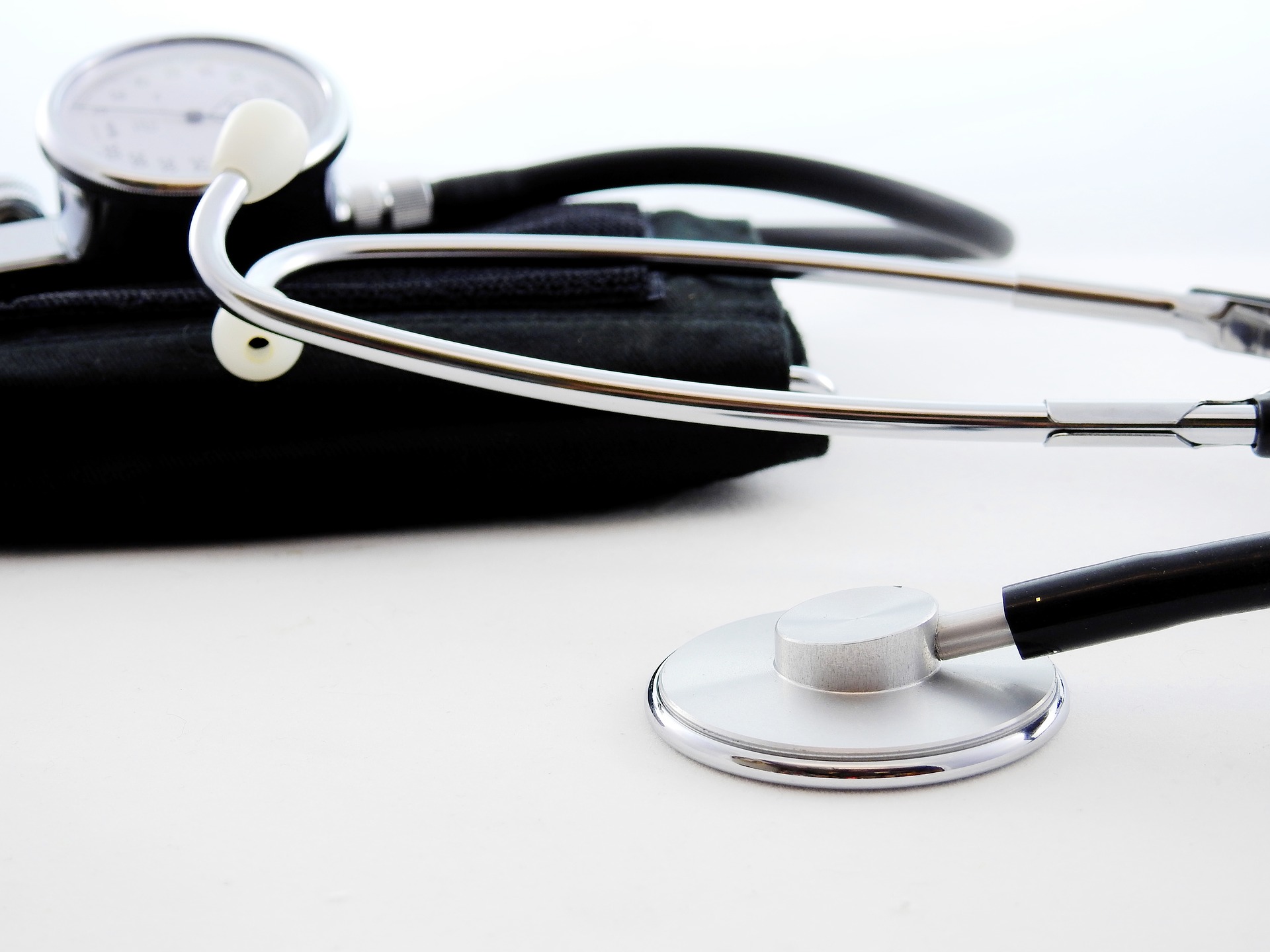 What You Need to Know When Choosing Your First Stethoscope